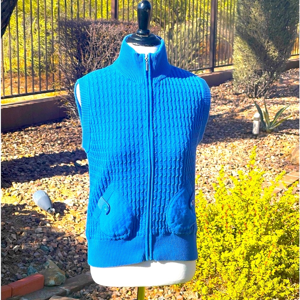 BIRDY & GRACE KNIT SWEATER VEST